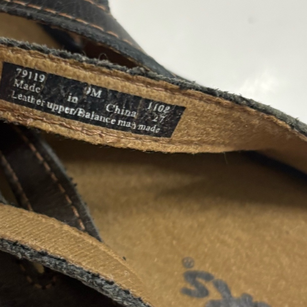 Clarks Lexi Sandals Brown Leather Womens Size 9 Comfort Strappy Wedge Sandals - Picture 6 of 12